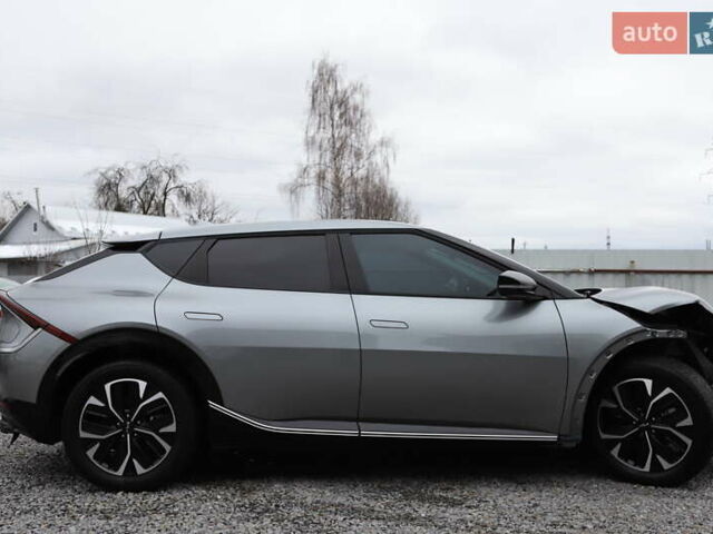 Сірий Кіа EV6, об'ємом двигуна 0 л та пробігом 67 тис. км за 15899 $, фото 10 на Automoto.ua