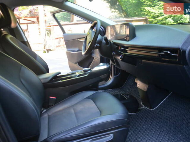 Серый Киа EV6, объемом двигателя 0 л и пробегом 76 тыс. км за 21850 $, фото 61 на Automoto.ua