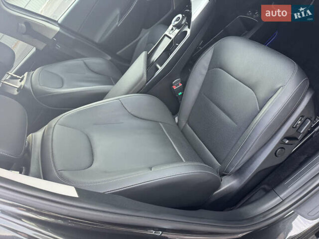 Серый Киа EV6, объемом двигателя 0 л и пробегом 54 тыс. км за 27250 $, фото 46 на Automoto.ua