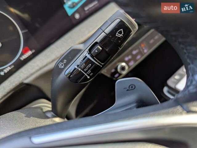 Сірий Кіа EV6, об'ємом двигуна 0 л та пробігом 140 тис. км за 23800 $, фото 25 на Automoto.ua