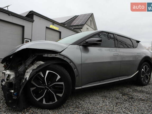 Сірий Кіа EV6, об'ємом двигуна 0 л та пробігом 67 тис. км за 15899 $, фото 1 на Automoto.ua