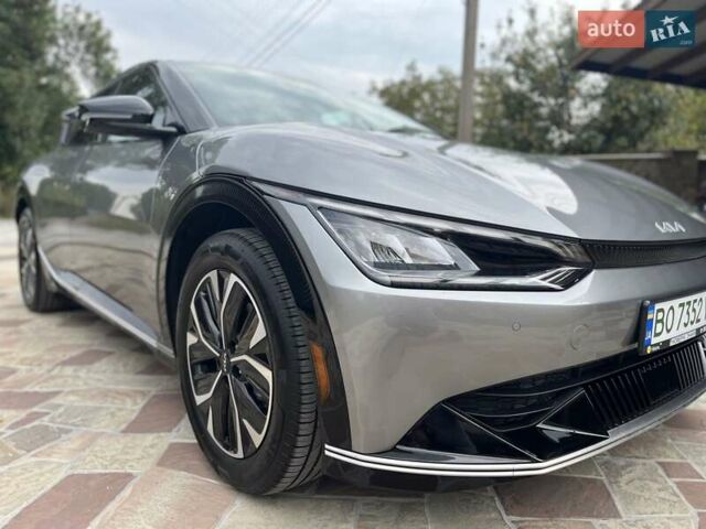 Серый Киа EV6, объемом двигателя 0 л и пробегом 91 тыс. км за 24900 $, фото 4 на Automoto.ua
