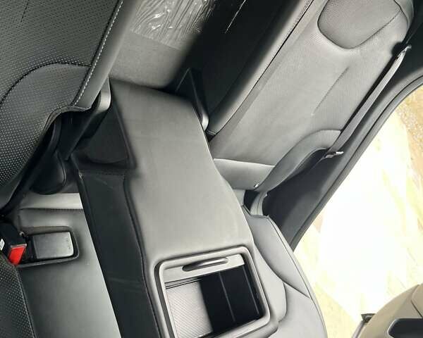 Серый Киа EV6, объемом двигателя 0 л и пробегом 91 тыс. км за 24900 $, фото 20 на Automoto.ua