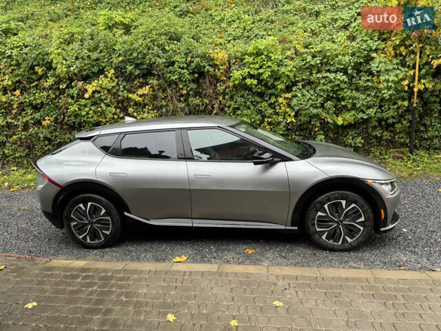 Сірий Кіа EV6, об'ємом двигуна 0 л та пробігом 169 тис. км за 20800 $, фото 3 на Automoto.ua