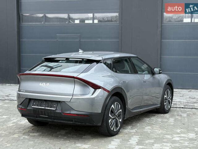 Сірий Кіа EV6, об'ємом двигуна 0 л та пробігом 109 тис. км за 24500 $, фото 3 на Automoto.ua