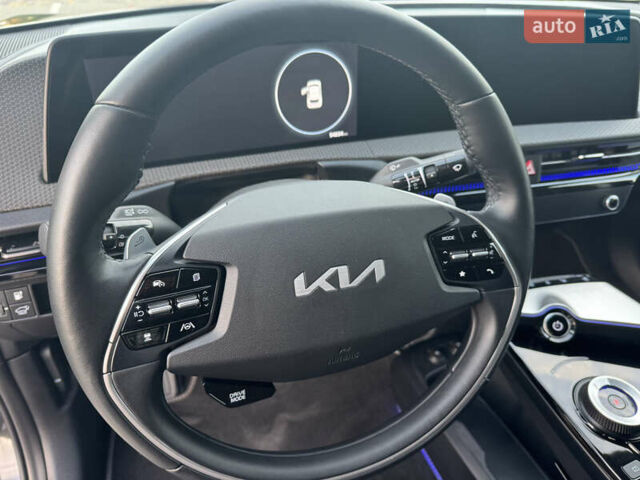 Серый Киа EV6, объемом двигателя 0 л и пробегом 54 тыс. км за 27250 $, фото 33 на Automoto.ua