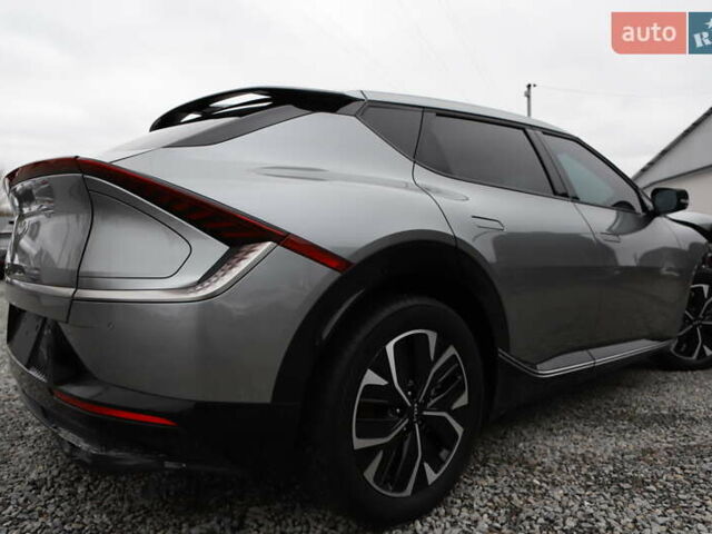 Сірий Кіа EV6, об'ємом двигуна 0 л та пробігом 67 тис. км за 15899 $, фото 9 на Automoto.ua