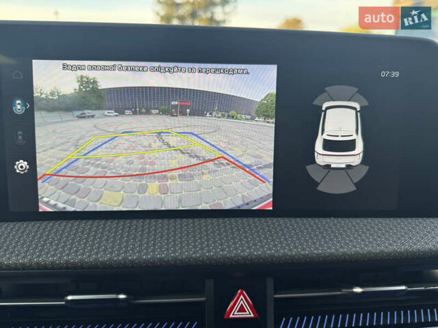 Серый Киа EV6, объемом двигателя 0 л и пробегом 54 тыс. км за 27250 $, фото 53 на Automoto.ua