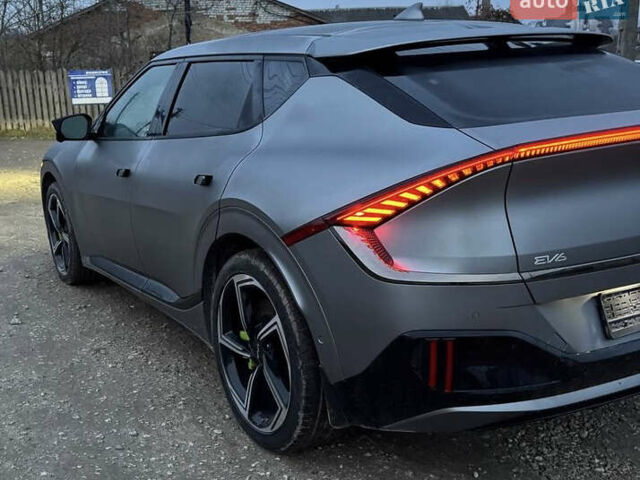 Серый Киа EV6, объемом двигателя 0 л и пробегом 18 тыс. км за 26500 $, фото 5 на Automoto.ua