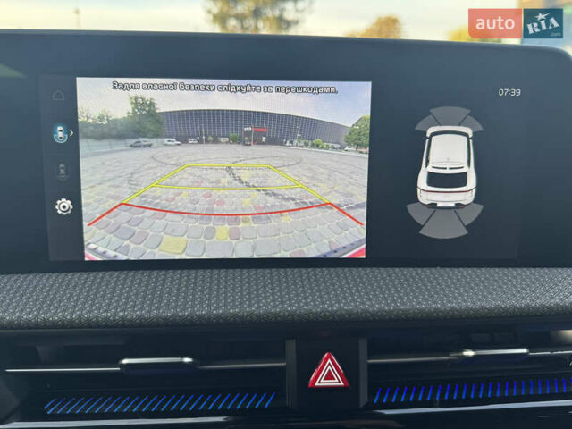 Серый Киа EV6, объемом двигателя 0 л и пробегом 54 тыс. км за 27250 $, фото 54 на Automoto.ua