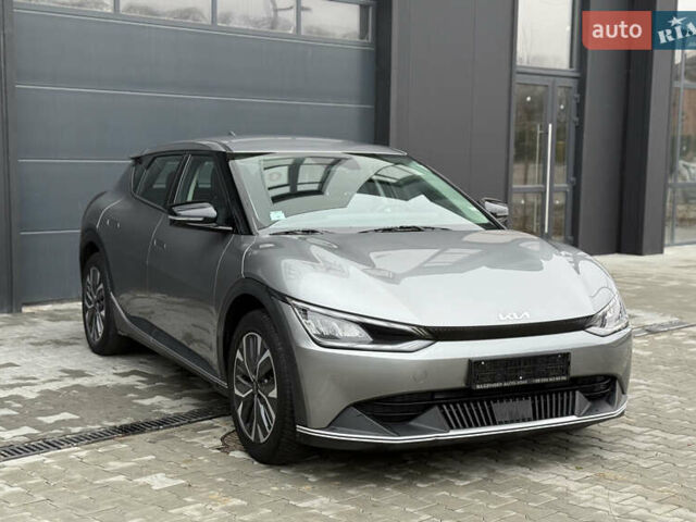 Сірий Кіа EV6, об'ємом двигуна 0 л та пробігом 109 тис. км за 24500 $, фото 2 на Automoto.ua
