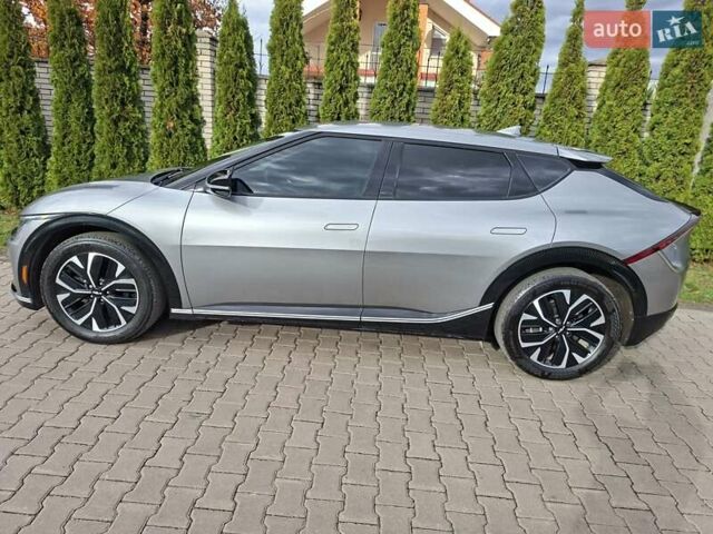 Серый Киа EV6, объемом двигателя 0 л и пробегом 120 тыс. км за 23500 $, фото 2 на Automoto.ua