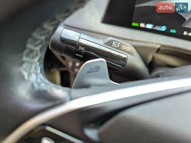 Сірий Кіа EV6, об'ємом двигуна 0 л та пробігом 140 тис. км за 23800 $, фото 24 на Automoto.ua