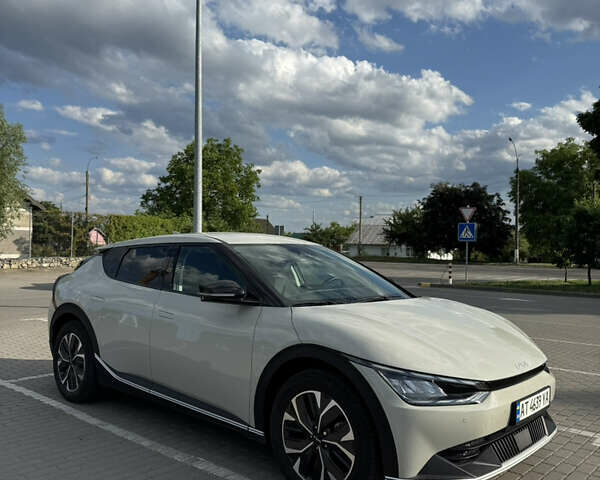 Сірий Кіа EV6, об'ємом двигуна 0 л та пробігом 14 тис. км за 22950 $, фото 3 на Automoto.ua