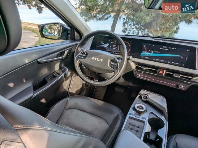 Сірий Кіа EV6, об'ємом двигуна 0 л та пробігом 140 тис. км за 23800 $, фото 42 на Automoto.ua