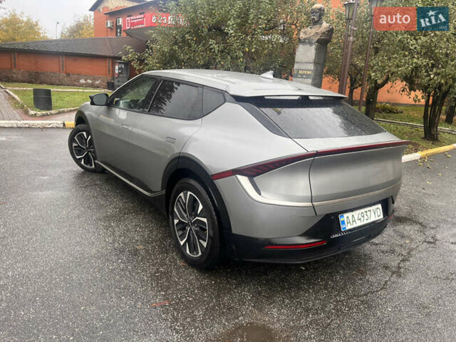 Серый Киа EV6, объемом двигателя 0 л и пробегом 62 тыс. км за 22100 $, фото 5 на Automoto.ua