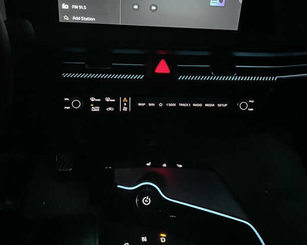 Серый Киа EV6, объемом двигателя 0 л и пробегом 18 тыс. км за 26500 $, фото 6 на Automoto.ua