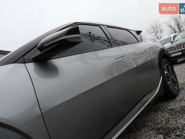 Сірий Кіа EV6, об'ємом двигуна 0 л та пробігом 67 тис. км за 15899 $, фото 16 на Automoto.ua