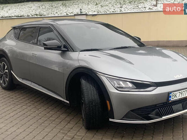 Серый Киа EV6, объемом двигателя 0 л и пробегом 171 тыс. км за 20950 $, фото 1 на Automoto.ua