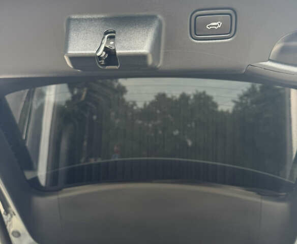 Сірий Кіа EV6, об'ємом двигуна 0 л та пробігом 169 тис. км за 20800 $, фото 11 на Automoto.ua