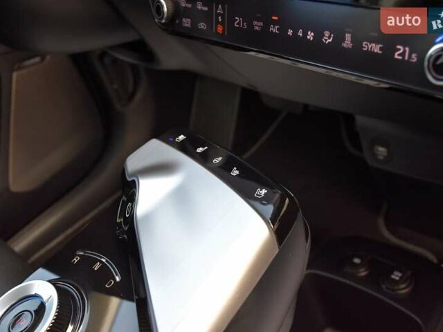 Серый Киа EV6, объемом двигателя 0 л и пробегом 164 тыс. км за 26800 $, фото 54 на Automoto.ua