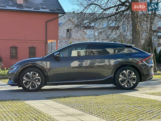 Сірий Кіа EV6, об'ємом двигуна 0 л та пробігом 150 тис. км за 26000 $, фото 13 на Automoto.ua