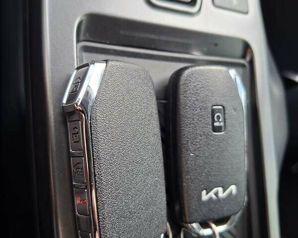 Серый Киа EV6, объемом двигателя 0 л и пробегом 120 тыс. км за 23500 $, фото 43 на Automoto.ua