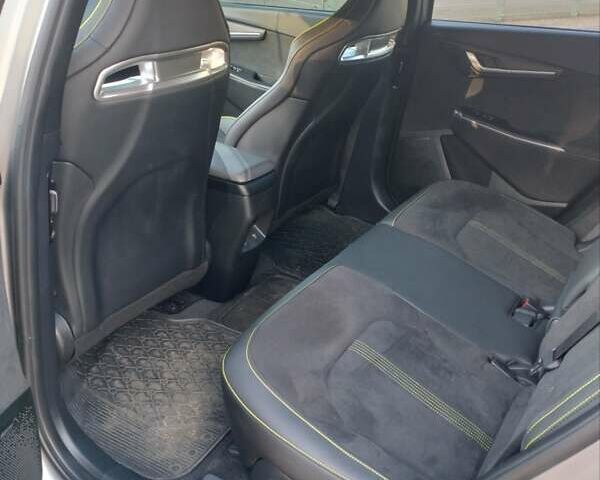 Серый Киа EV6, объемом двигателя 0 л и пробегом 18 тыс. км за 33000 $, фото 12 на Automoto.ua