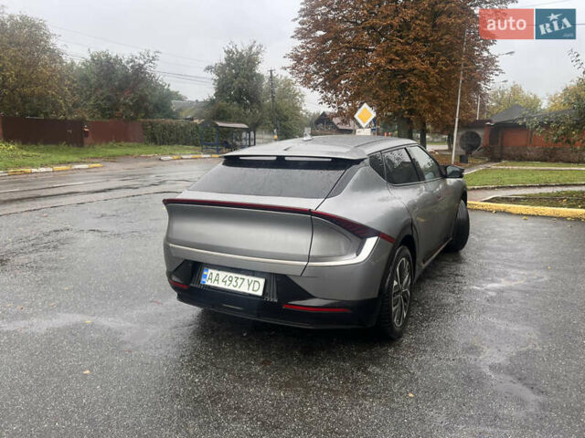 Серый Киа EV6, объемом двигателя 0 л и пробегом 62 тыс. км за 22100 $, фото 6 на Automoto.ua