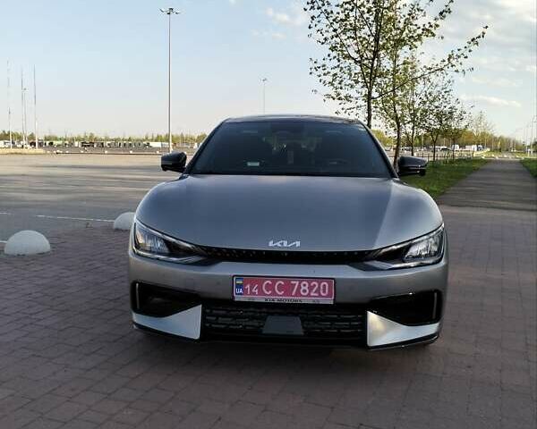 Серый Киа EV6, объемом двигателя 0 л и пробегом 18 тыс. км за 33000 $, фото 19 на Automoto.ua