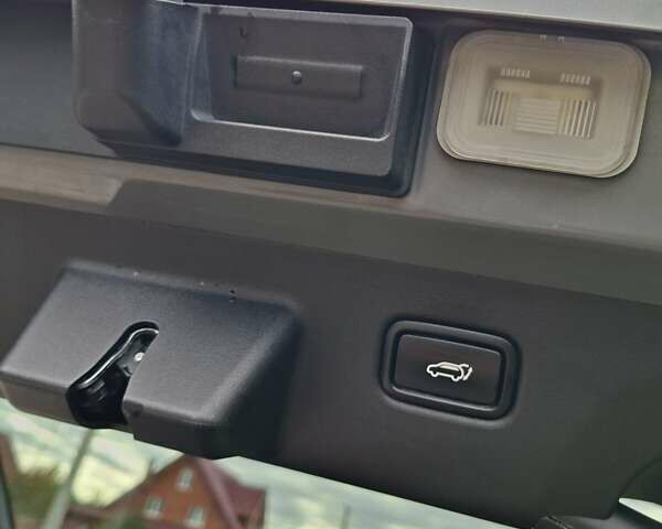 Серый Киа EV6, объемом двигателя 0 л и пробегом 120 тыс. км за 23500 $, фото 38 на Automoto.ua