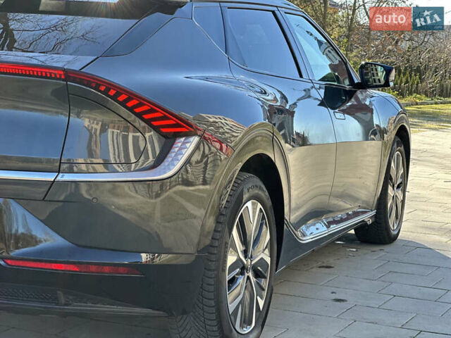 Сірий Кіа EV6, об'ємом двигуна 0 л та пробігом 150 тис. км за 26000 $, фото 23 на Automoto.ua