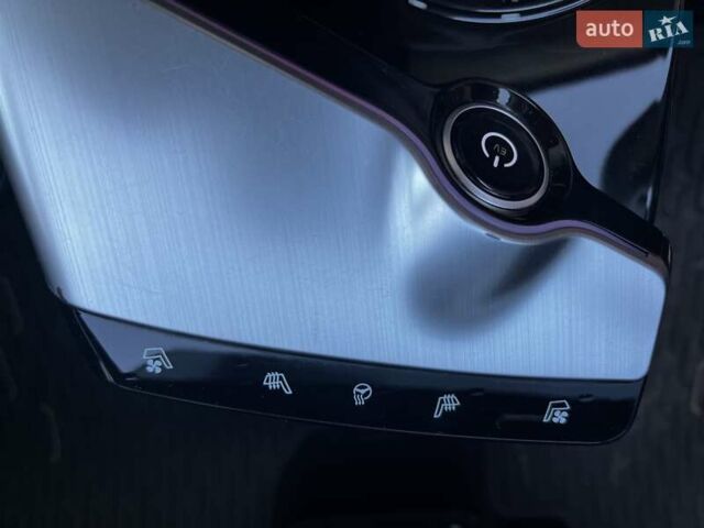 Серый Киа EV6, объемом двигателя 0 л и пробегом 53 тыс. км за 28700 $, фото 13 на Automoto.ua