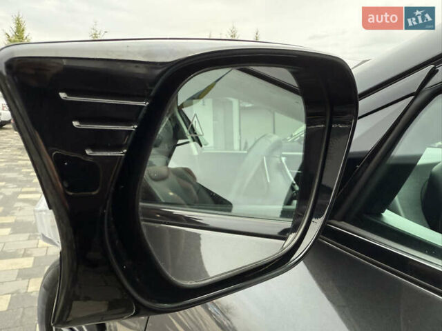 Серый Киа EV6, объемом двигателя 0 л и пробегом 47 тыс. км за 26900 $, фото 28 на Automoto.ua