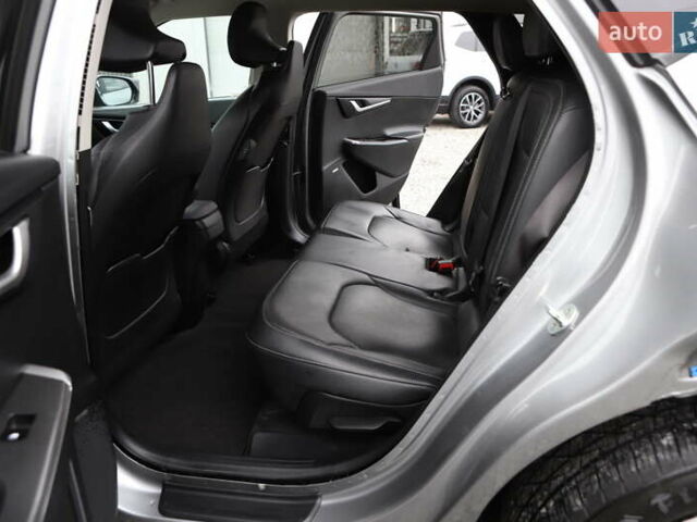 Сірий Кіа EV6, об'ємом двигуна 0 л та пробігом 310 тис. км за 16899 $, фото 35 на Automoto.ua