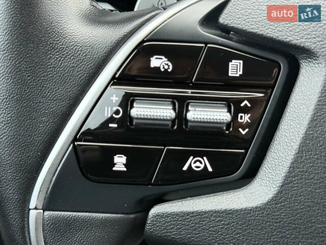 Серый Киа EV6, объемом двигателя 0 л и пробегом 47 тыс. км за 26900 $, фото 75 на Automoto.ua