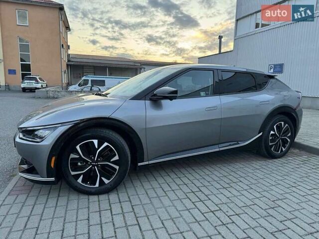 Серый Киа EV6, объемом двигателя 0 л и пробегом 14 тыс. км за 35000 $, фото 18 на Automoto.ua