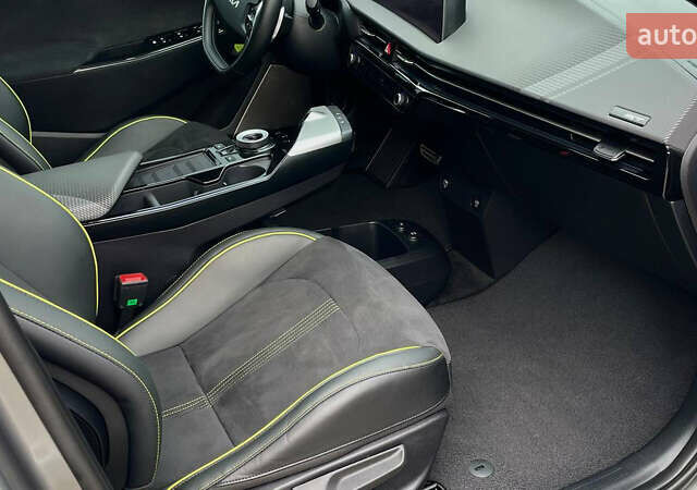 Сірий Кіа EV6, об'ємом двигуна 0 л та пробігом 19 тис. км за 27800 $, фото 75 на Automoto.ua