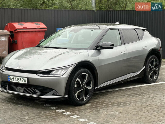 Серый Киа EV6, объемом двигателя 0 л и пробегом 23 тыс. км за 26999 $, фото 6 на Automoto.ua
