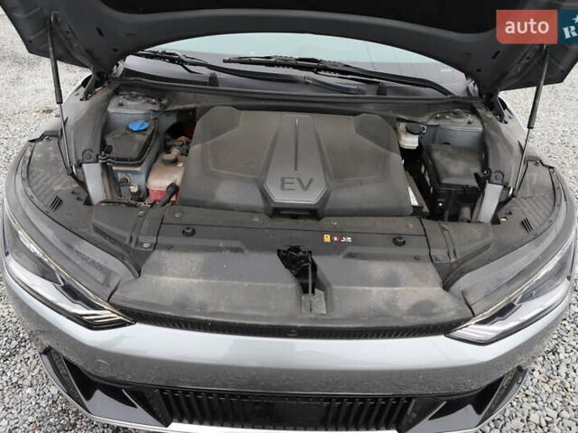 Сірий Кіа EV6, об'ємом двигуна 0 л та пробігом 310 тис. км за 16899 $, фото 38 на Automoto.ua