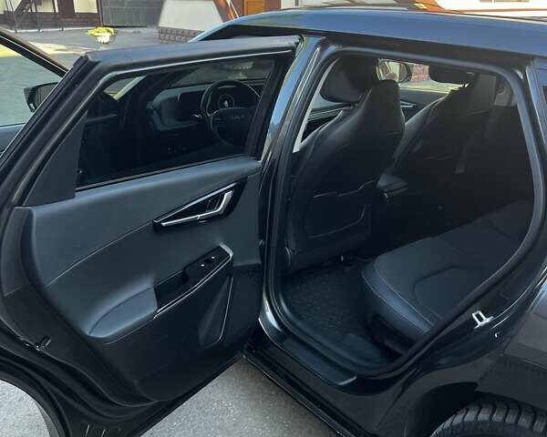Серый Киа EV6, объемом двигателя 0 л и пробегом 53 тыс. км за 28700 $, фото 21 на Automoto.ua