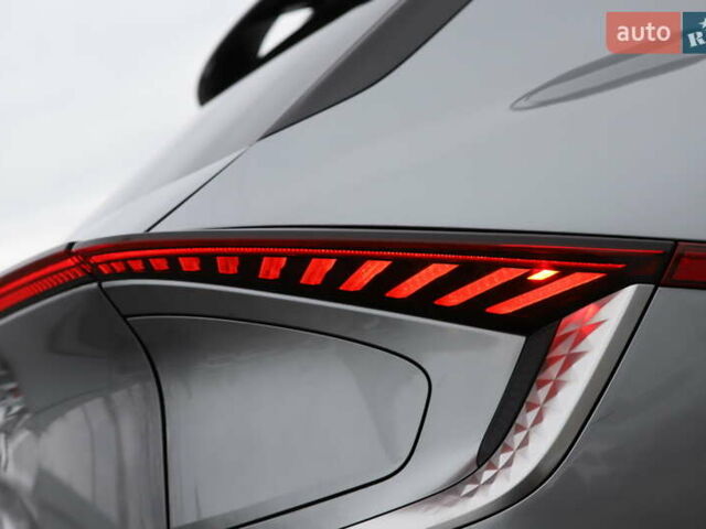 Сірий Кіа EV6, об'ємом двигуна 0 л та пробігом 310 тис. км за 16899 $, фото 17 на Automoto.ua
