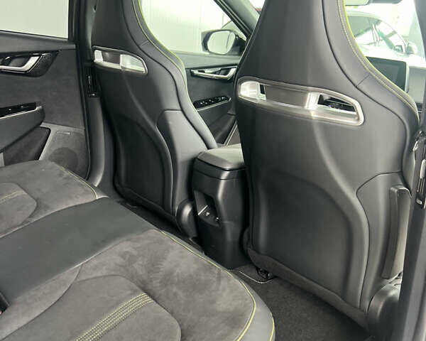 Серый Киа EV6, объемом двигателя 0 л и пробегом 3 тыс. км за 40000 $, фото 25 на Automoto.ua