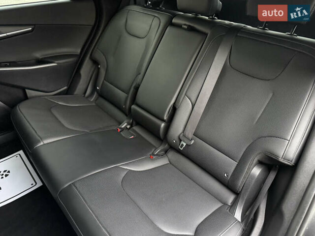 Серый Киа EV6, объемом двигателя 0 л и пробегом 47 тыс. км за 26900 $, фото 88 на Automoto.ua