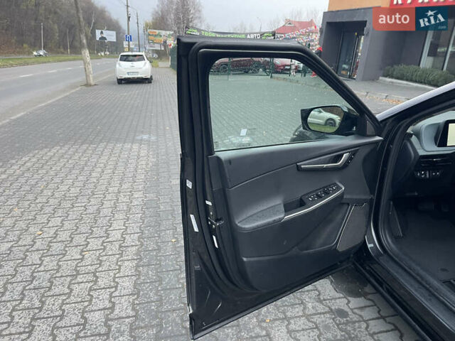 Серый Киа EV6, объемом двигателя 0 л и пробегом 68 тыс. км за 26500 $, фото 18 на Automoto.ua