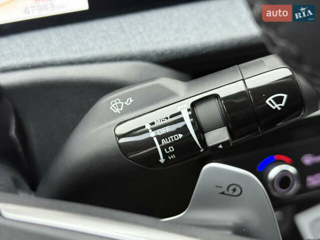 Серый Киа EV6, объемом двигателя 0 л и пробегом 47 тыс. км за 26900 $, фото 76 на Automoto.ua