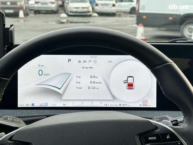 Сірий Кіа EV6, об'ємом двигуна 0 л та пробігом 31 тис. км за 24900 $, фото 13 на Automoto.ua