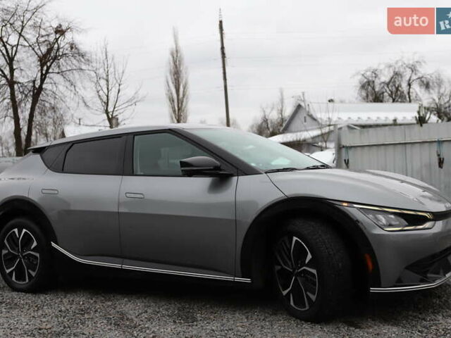 Сірий Кіа EV6, об'ємом двигуна 0 л та пробігом 310 тис. км за 16899 $, фото 20 на Automoto.ua