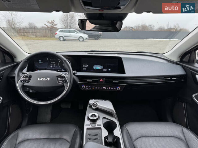 Сірий Кіа EV6, об'ємом двигуна 0 л та пробігом 98 тис. км за 23500 $, фото 13 на Automoto.ua