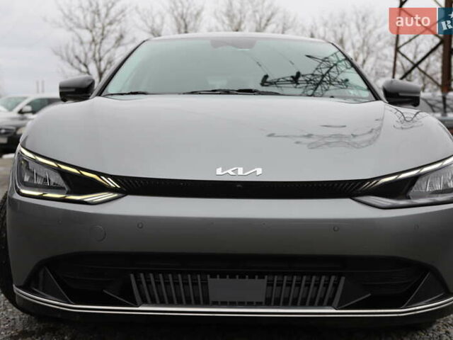 Сірий Кіа EV6, об'ємом двигуна 0 л та пробігом 310 тис. км за 16899 $, фото 3 на Automoto.ua